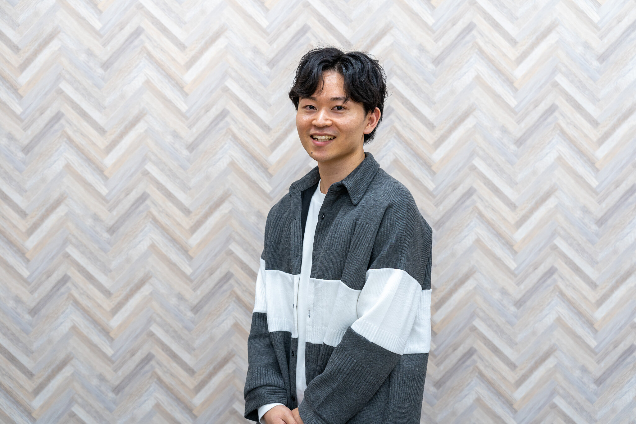 ③