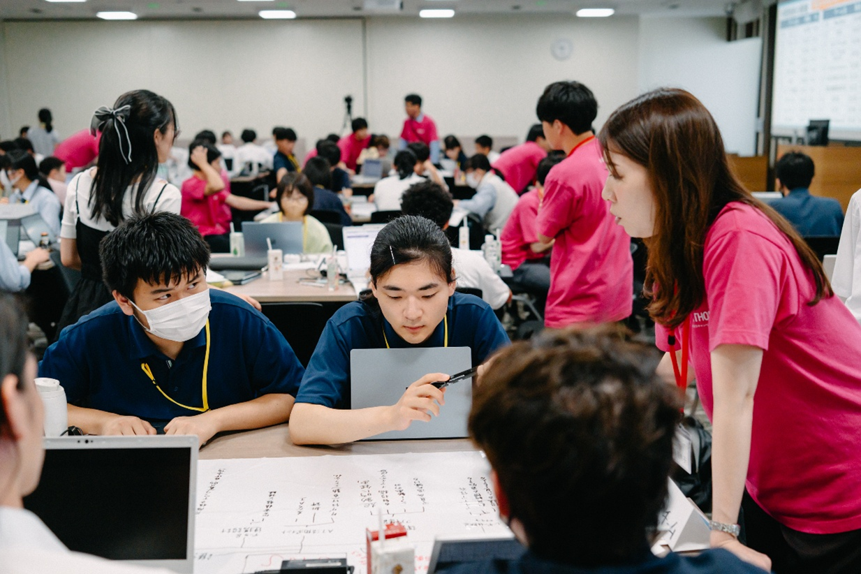 東京都教育委員会が実施する「みんなでアプリ作ろうキャンペーン」の運営支援を行いました　～未来のIT人材となる中高生が、生成AIを活用したアプリ開発に挑戦～